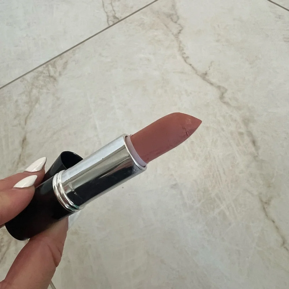 Laura Geller Sweet Peach Lipstick